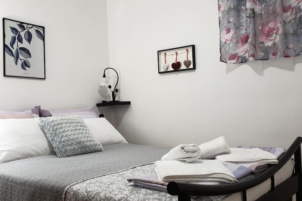 Alex Apartment Zemun Eksteriør billede